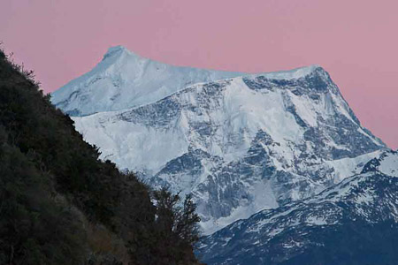 Cerro San Valentín, primera luz / before dawn