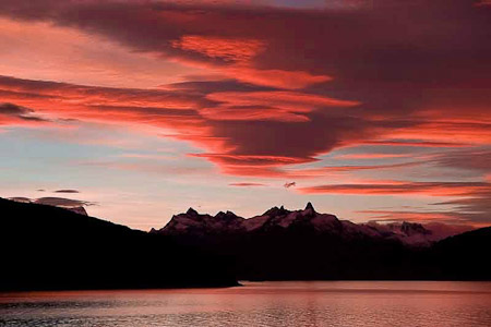 Atardecer / sunset, Lago Carrera