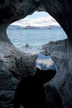 En las cavernas de mármol / In the marble caves; Lago General Carrera